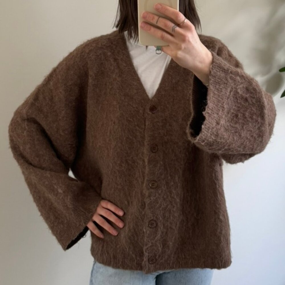 Boheme V Neck Cardi in Umber